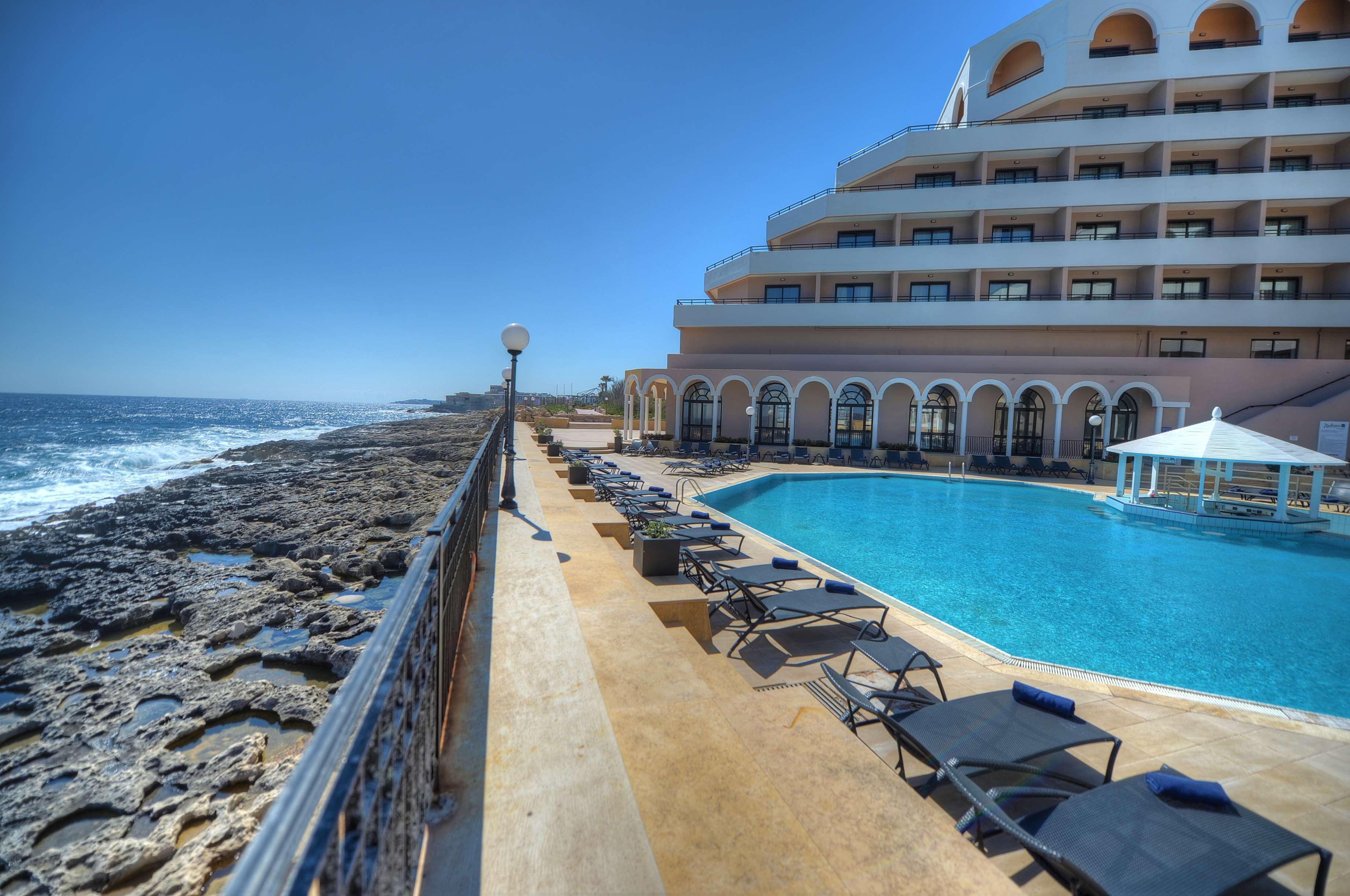 Radisson Blu Resort, Malta St. Julian'S Екстер'єр фото