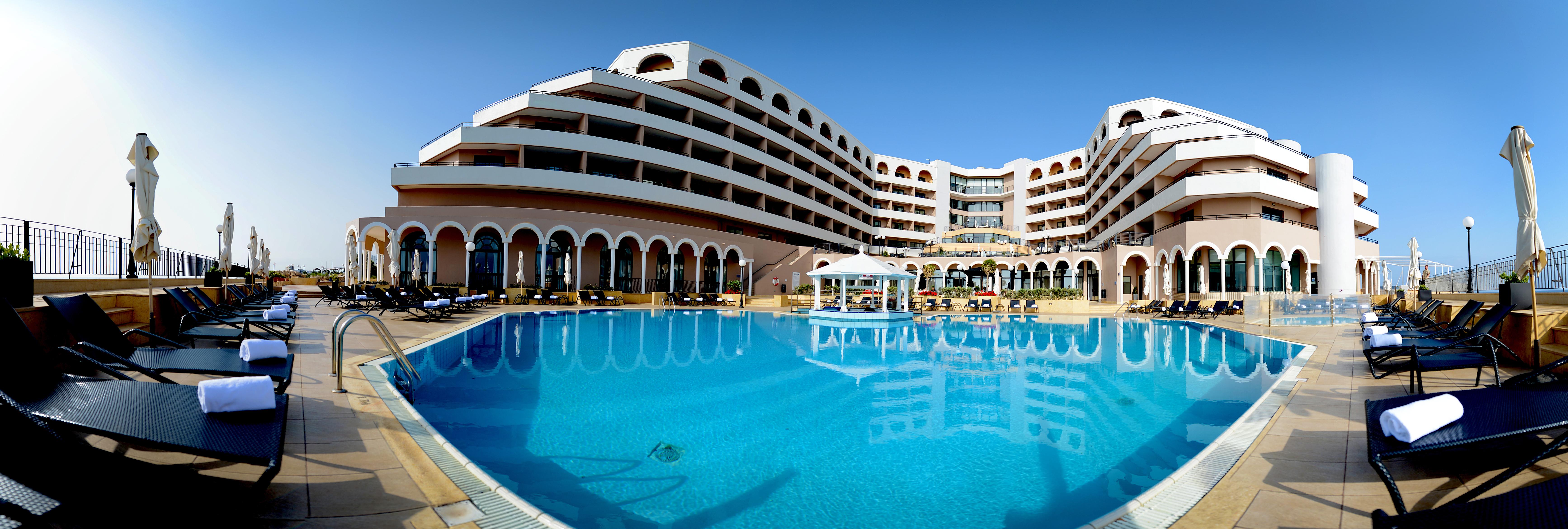 Radisson Blu Resort, Malta St. Julian'S Екстер'єр фото